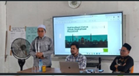Pesantren Darul Muta'allimin Gali Potensi Tim Media Lewat Program Pelatihan